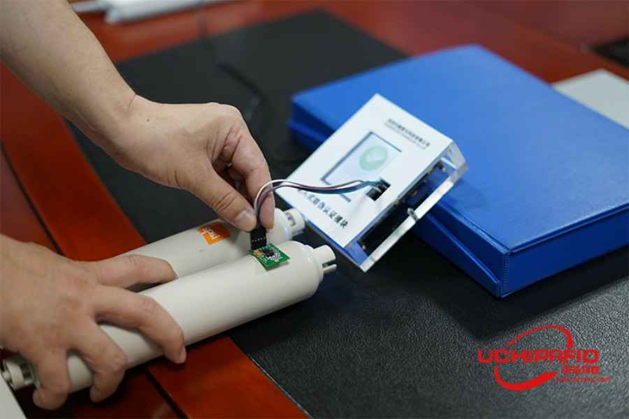 RFID water purifier filter element and printer toner cartrid